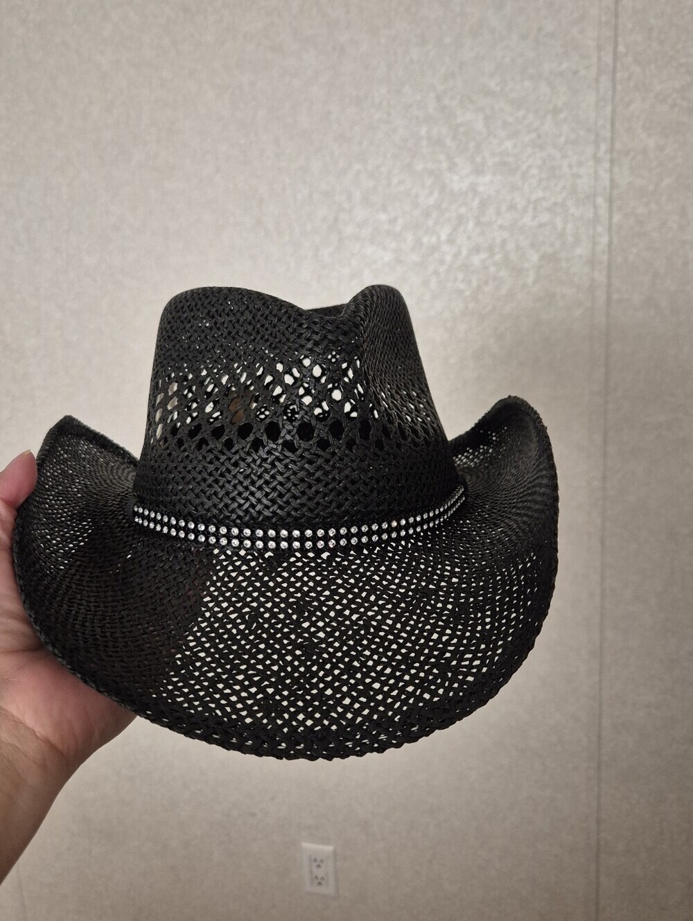 NWT Black Woven Straw Cowboy Hat...SIZE:M